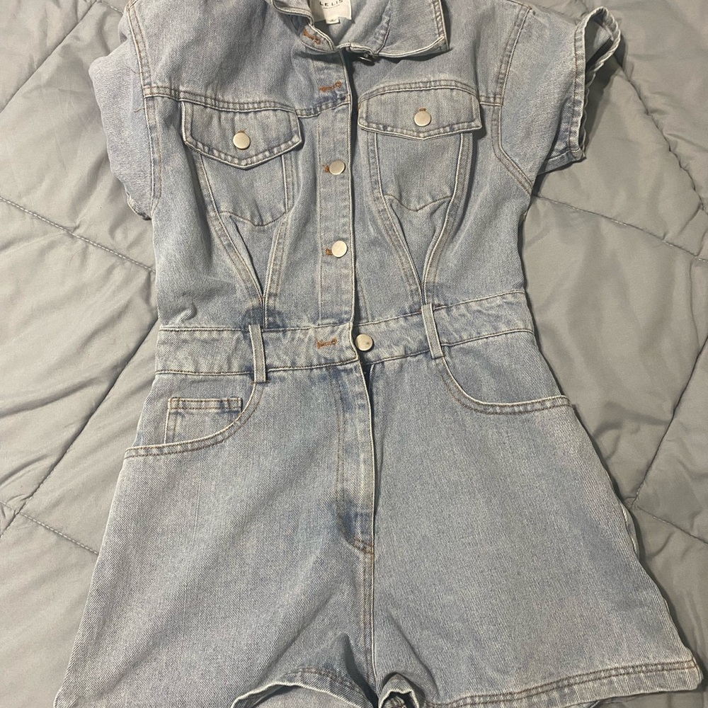 Le Lis Light Blue Denim Romper